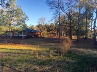 1121 Lewis Rd, Sumter, SC 29154