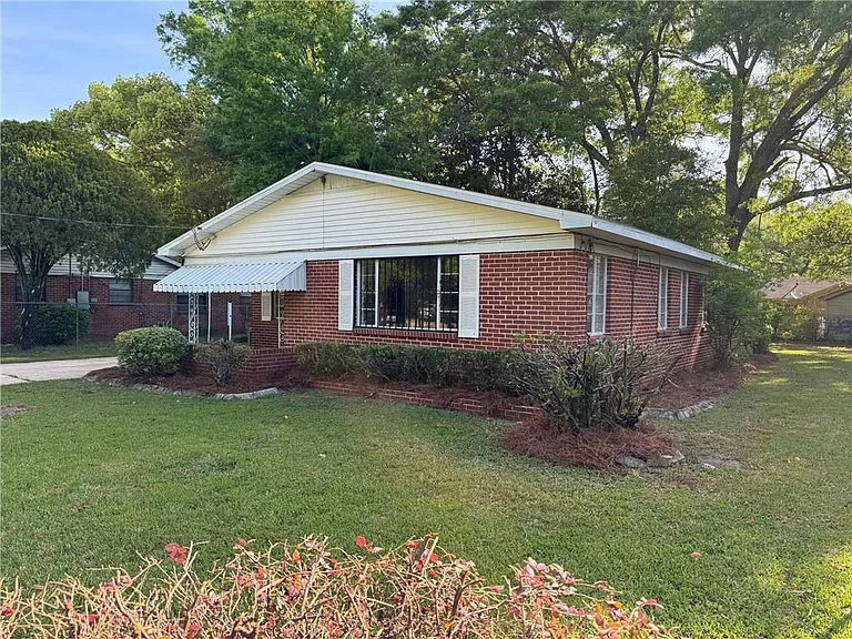 713 Iris Ave — Photo 21
