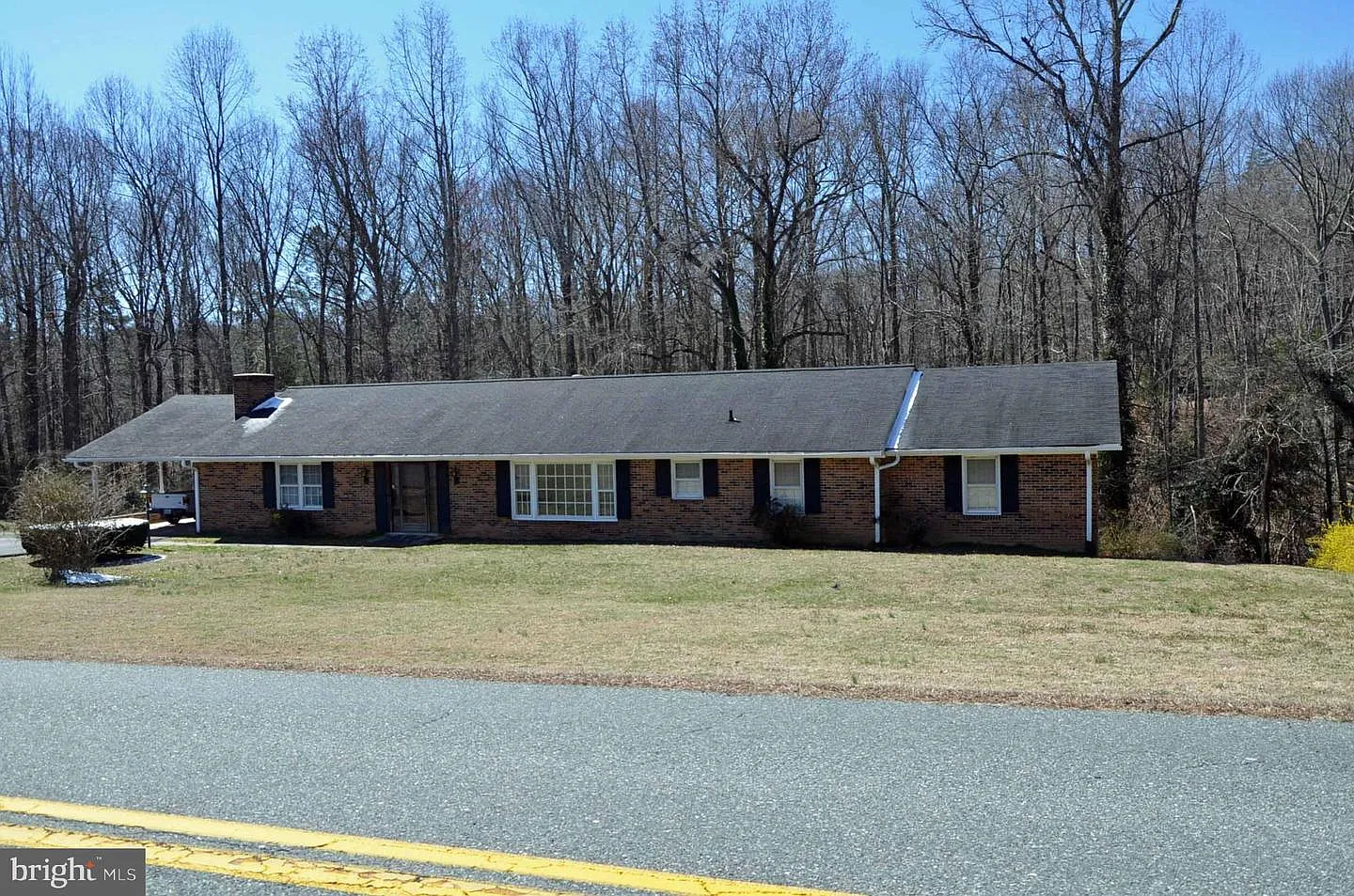 8284 Eden Dr photo 1