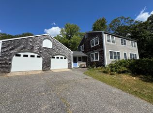 466 Ledge Rd, Yarmouth, ME 04096