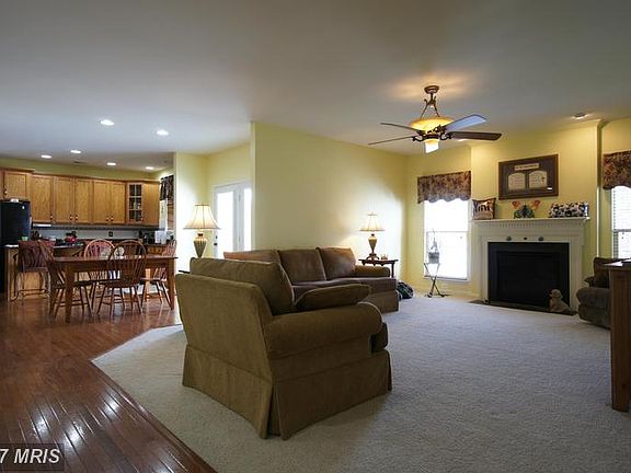 4th image of 8472 Lanier Overlook Ct