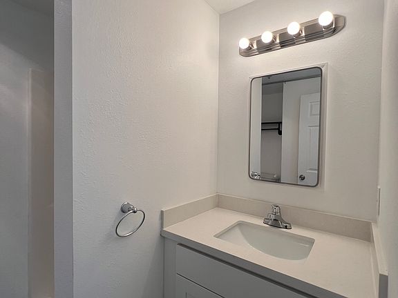 2nd image of 212 E Wishkah St #302