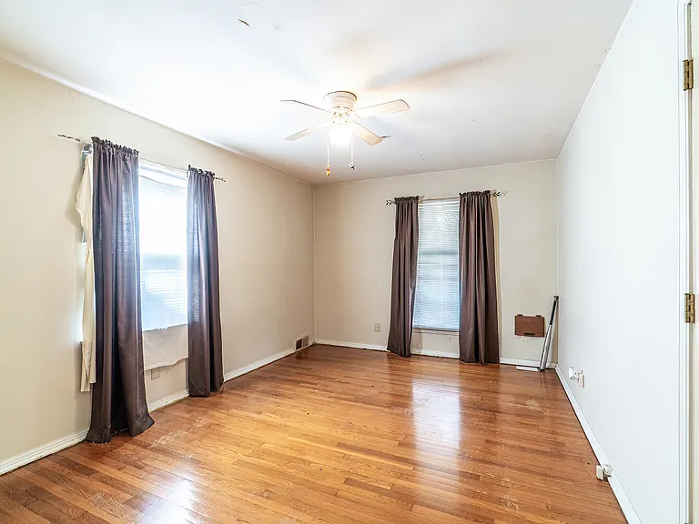 4401 Fairfield Ave #2 — Photo 13