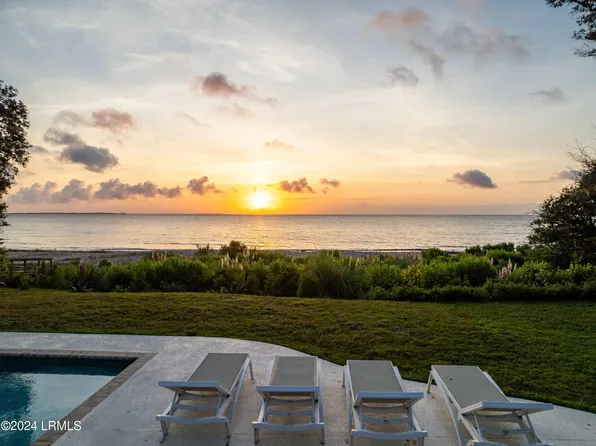 167 McTeer Dr, Saint Helena Island, SC 29920