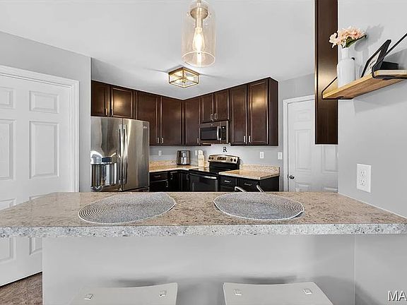 5th image of 7146 Welsh Dr