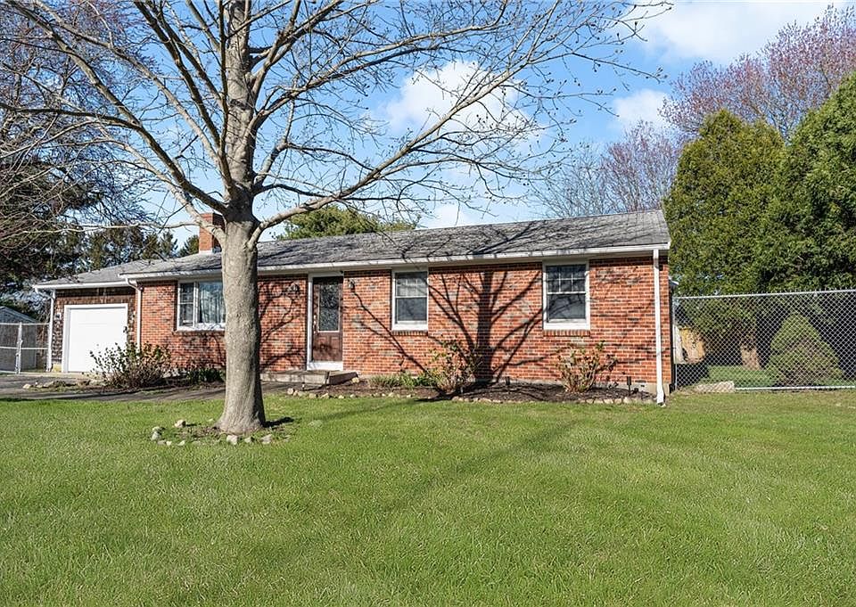 243 Turnpike Ave, Portsmouth, RI 02871 Zillow