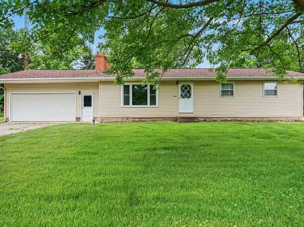 1100 Adolph Rd, Union City, MI 49094