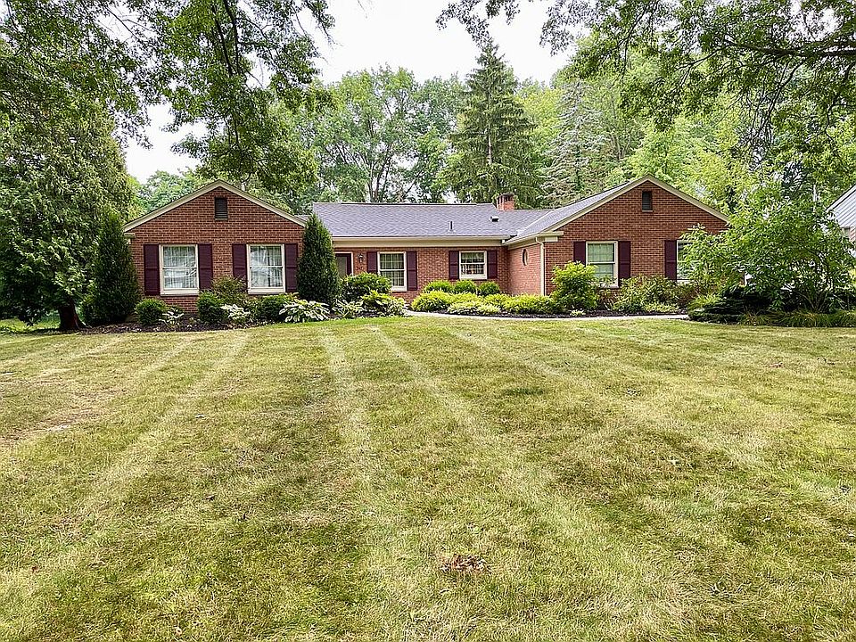 1st image of 247 N Countryside Dr