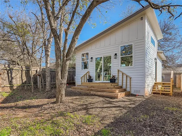 1614 Elmira Rd #2 — Photo 11