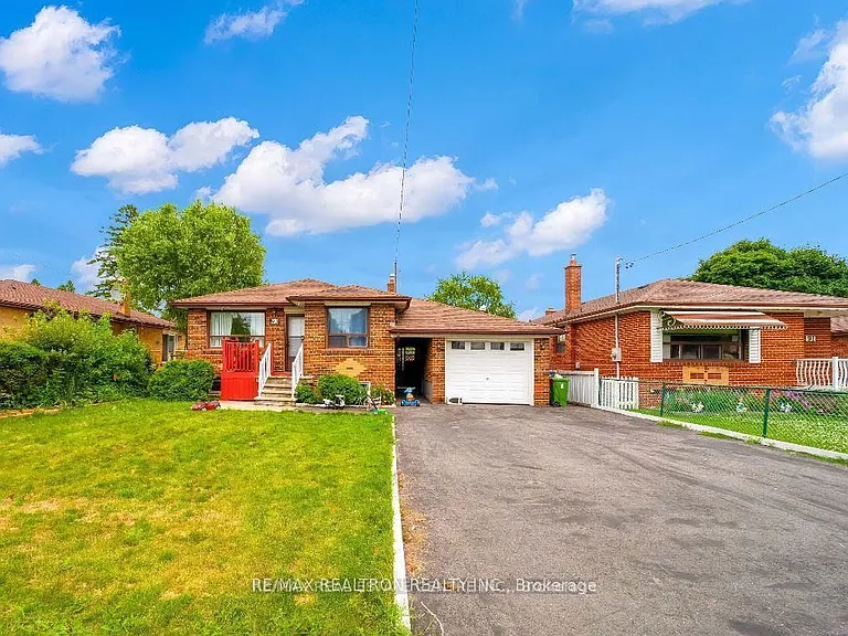 93 Mountland Dr #MAIN FLOOR — Photo 1