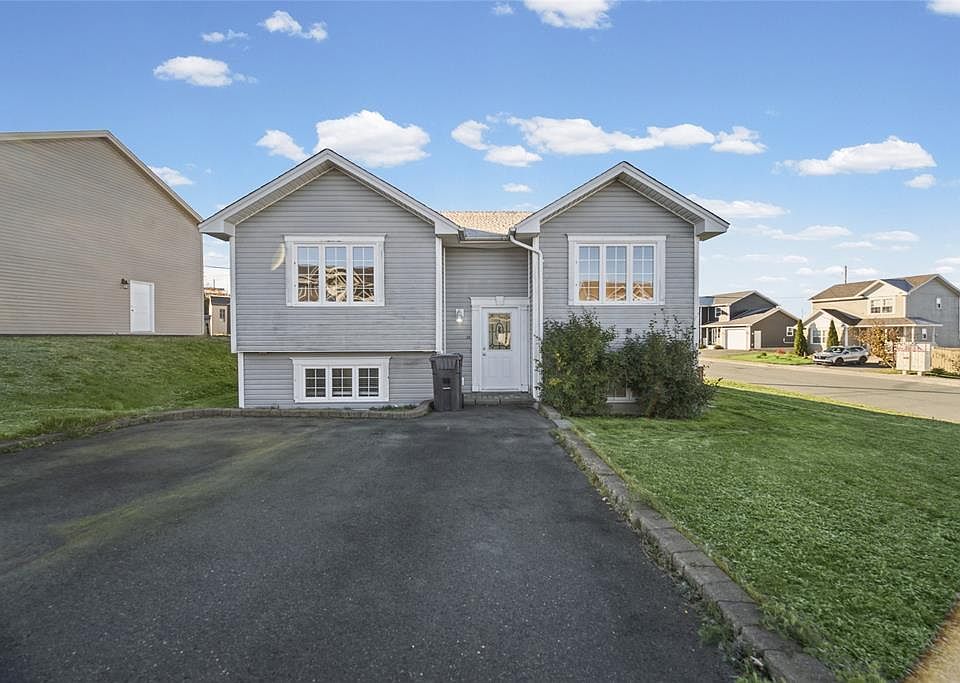 1st image of 20 Blomidon Street