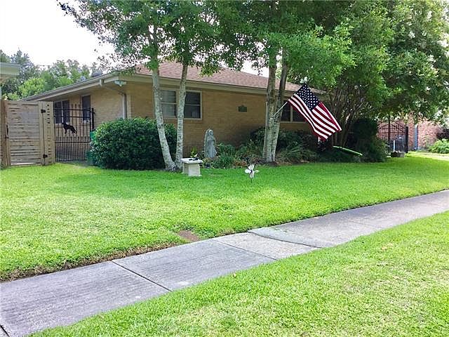 1st image of 1113 Melody Dr