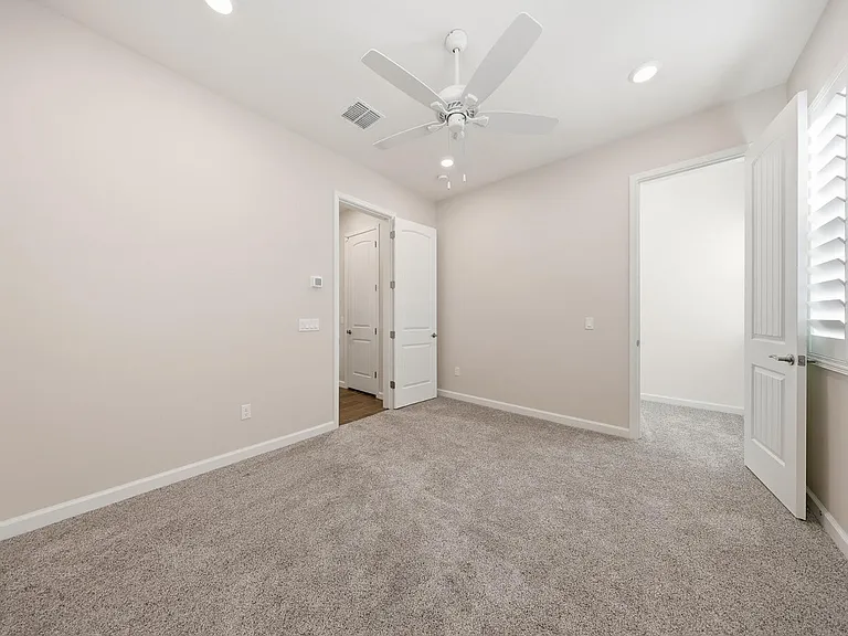 4897 N 207th Ln — Photo 35