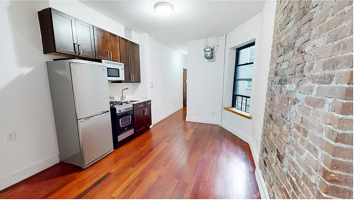 Rented by Living New York | media 8