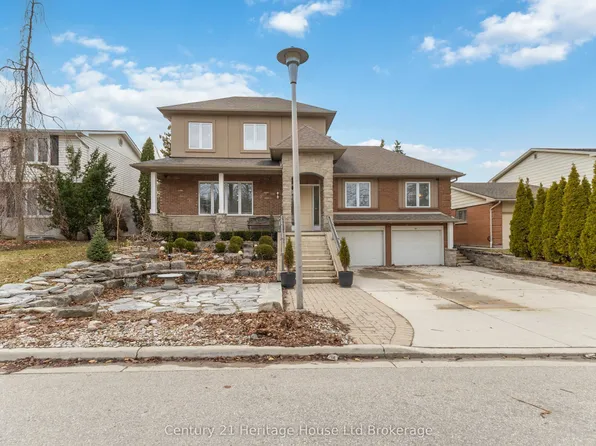 61 Applewood Cres, London, ON N6J 3R1