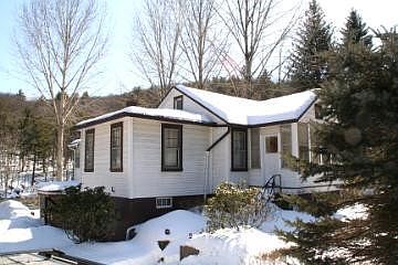 2nd image of 539 Towpath Rd