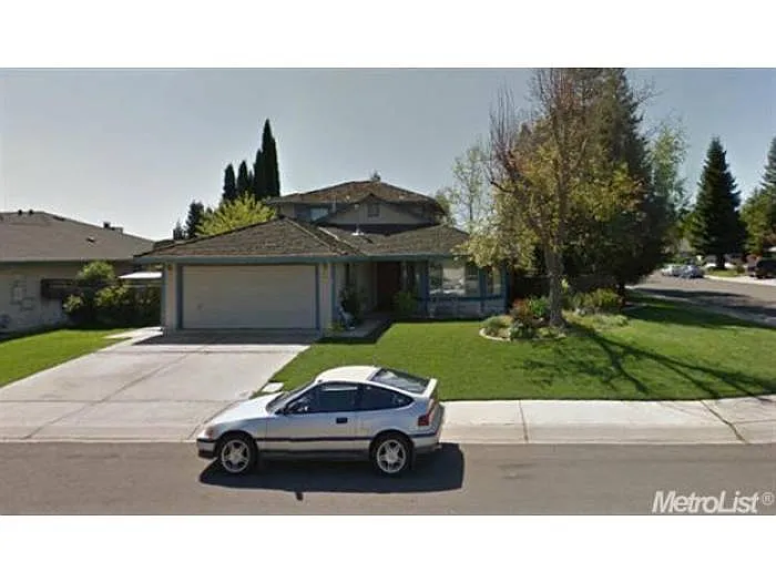 3240 Roosevelt Rd photo 1