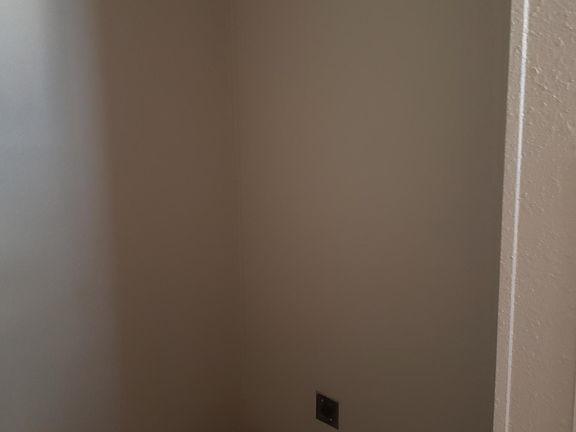 2nd image of 119 Sara Ln