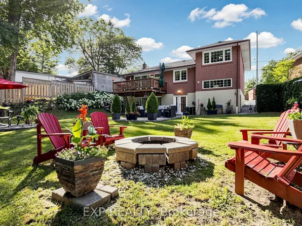 77 Letchworth Cres, Toronto, ON M3M 1Z1