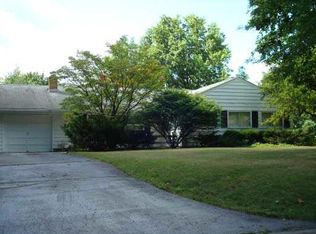 1906 E Denslow Dr, South Bend, IN