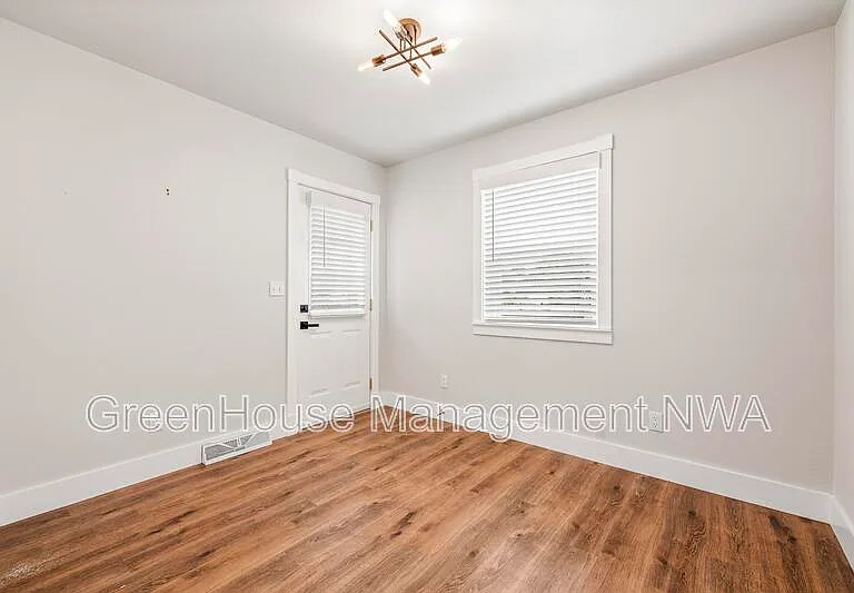 808 NW 11th St #808NW11TH — Photo 12
