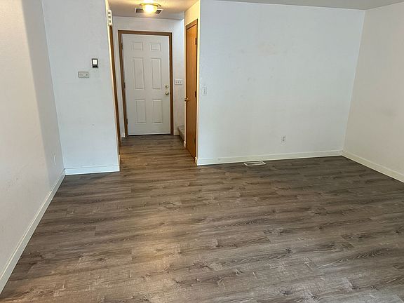 3rd image of 15345 Berry Valley Dr SE