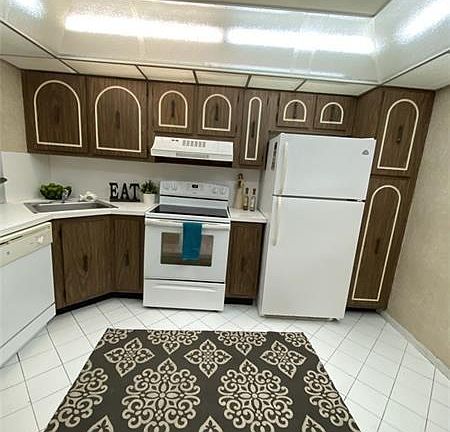 5th image of 2541 Aragon Blvd APT 111
