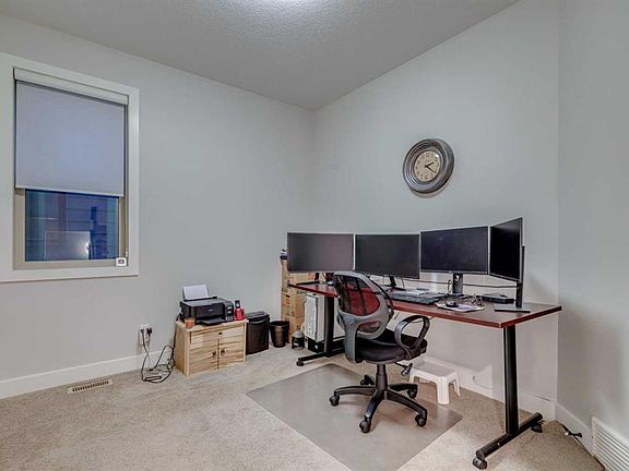 5th image of 61 W Masters Lndg SE