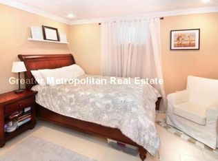 566 E 5th St #3, Boston, MA 02127