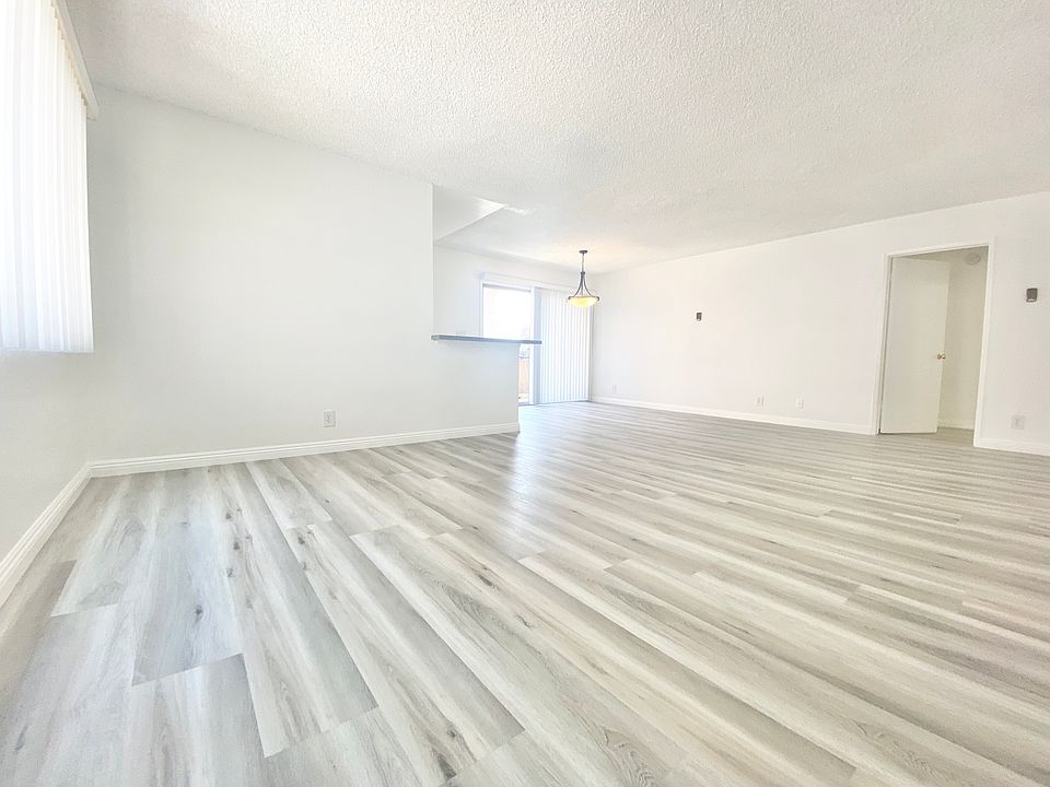 11924 Montana Ave APT 5, Los Angeles, CA 90049 | Zillow
