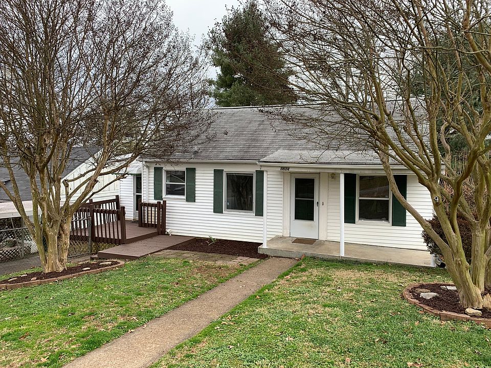 1st image of 3824 Kingwood Cir