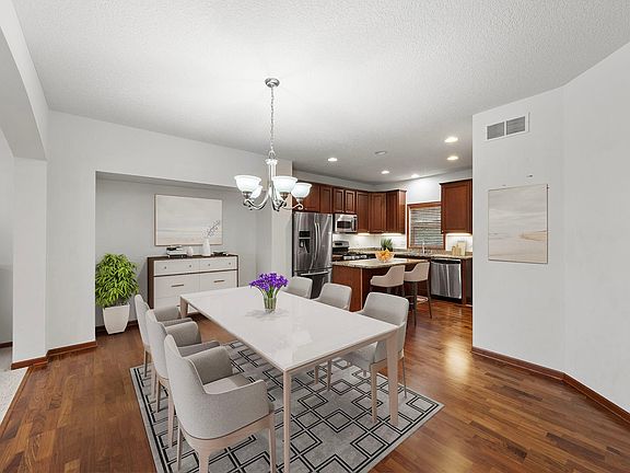 5th image of 4022 Cedar Grove Ln