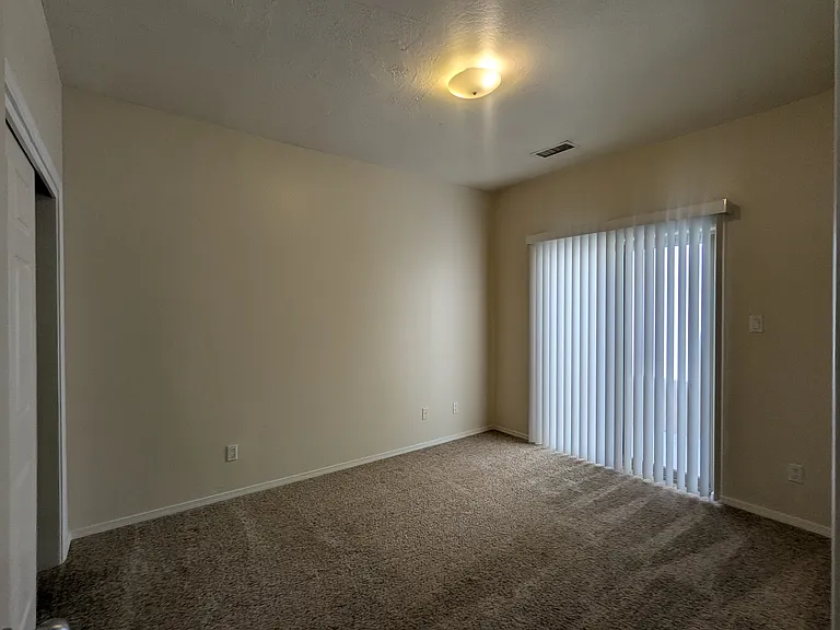 3051 Southern Blvd SE #D — Photo 23