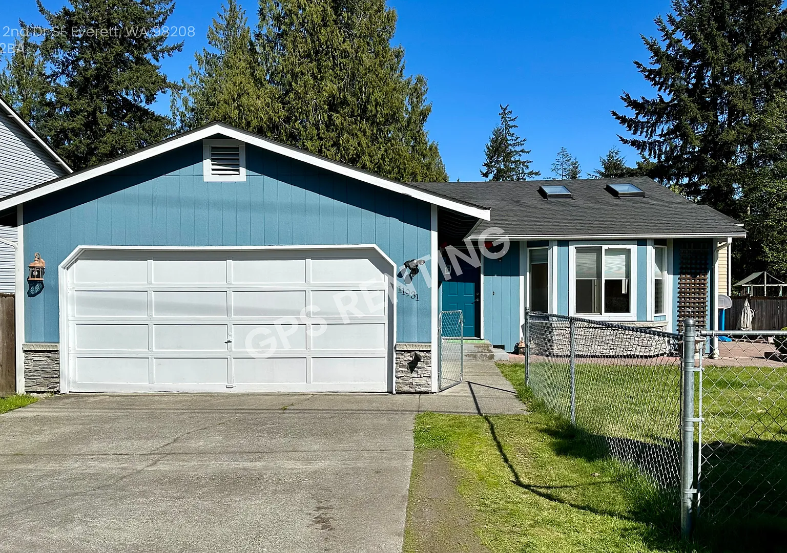 Beautiful 3 Beds, 2 Baths, home! — Photo 1
