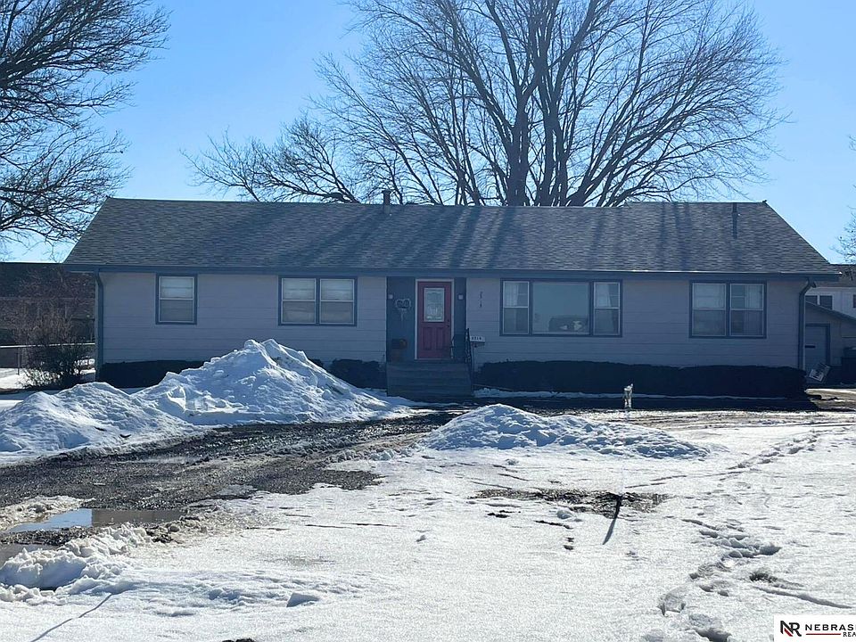 1st image of 2515 W A St