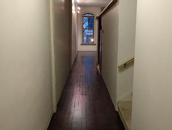 2nd image of 408 W Saint Clair Ave APT 219