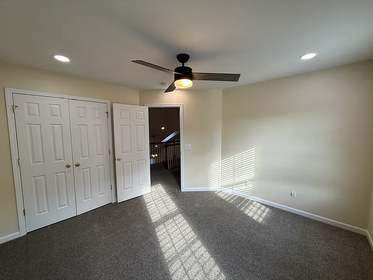 10822 Chamberlain Hall Ct — Photo 9