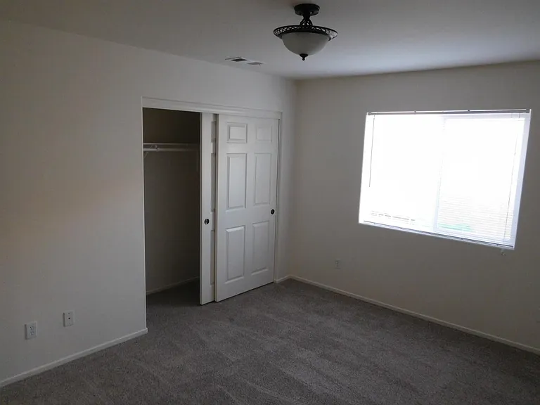 2436 Horizon Dr — Photo 13