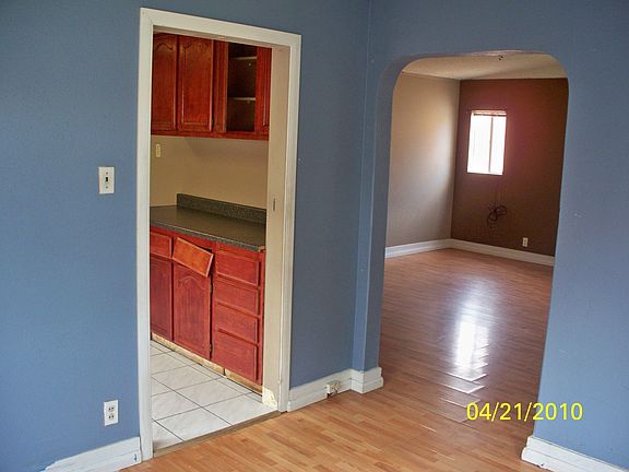 5th image of 10333 San Anselmo Ave