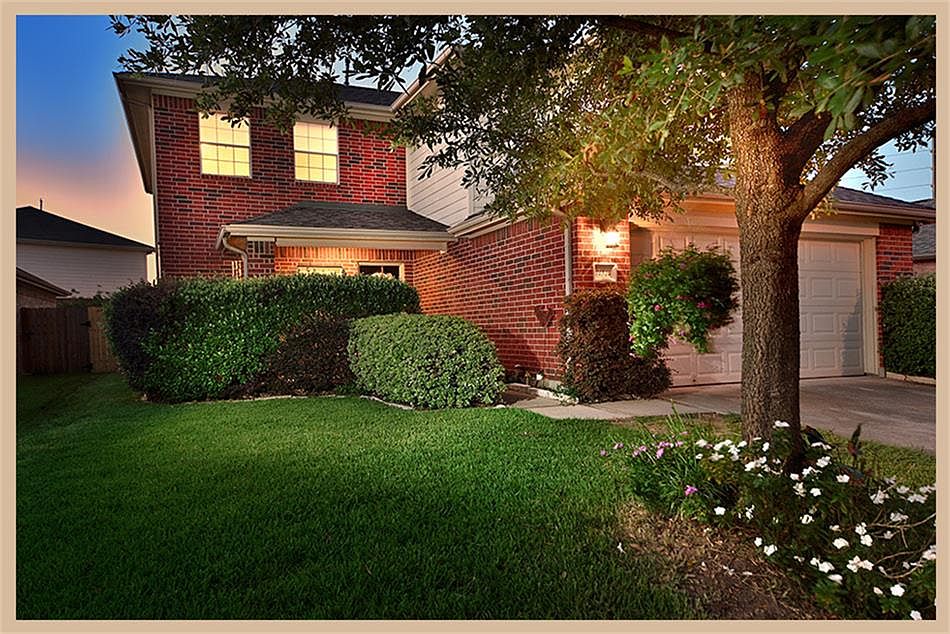 1st image of 11814 Piney Bend Dr