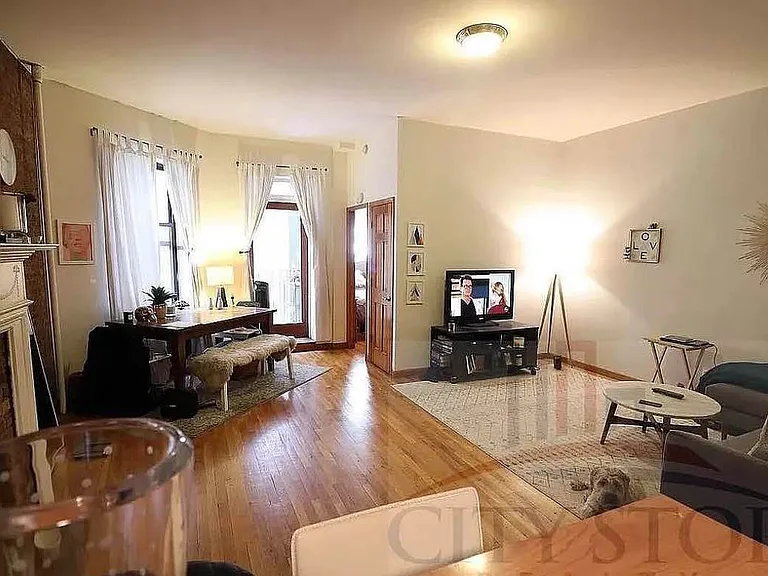 306 W 73rd St #2B — Photo 3