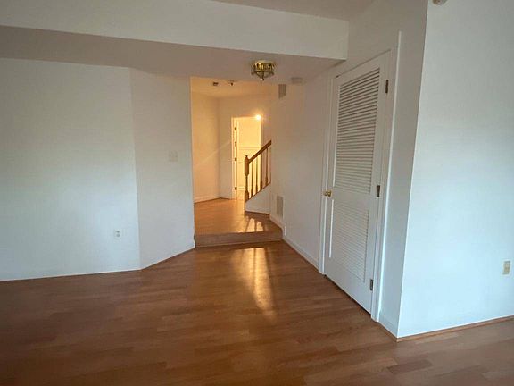 5th image of 6284 Levi Ct #2