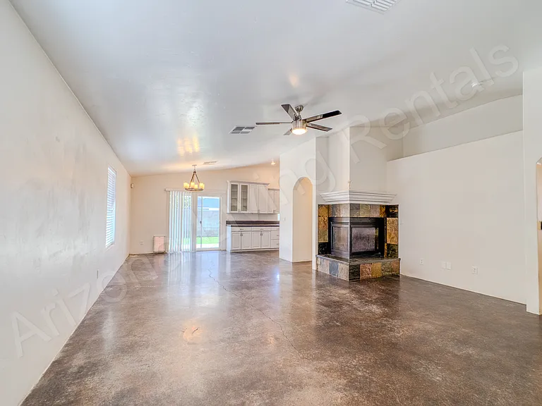 3701 N Lomita St — Photo 8