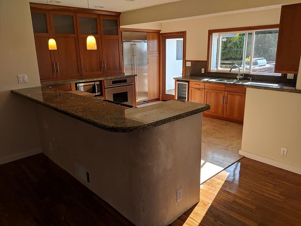 1st image of 424 Court Ave