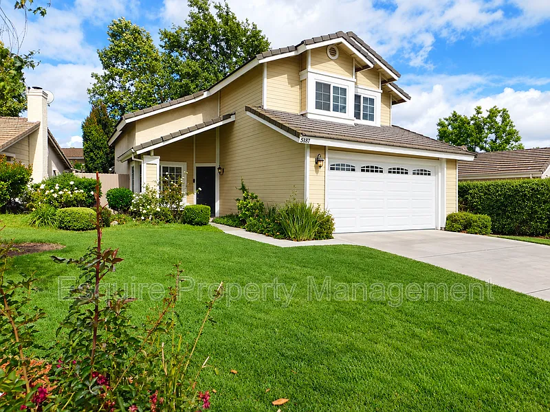 5181 Via Calderon