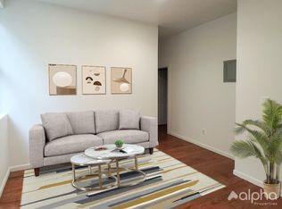 1448 1st Ave #22, New York, NY 10021