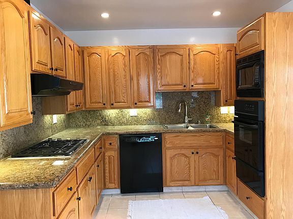 Kitchen with appliances