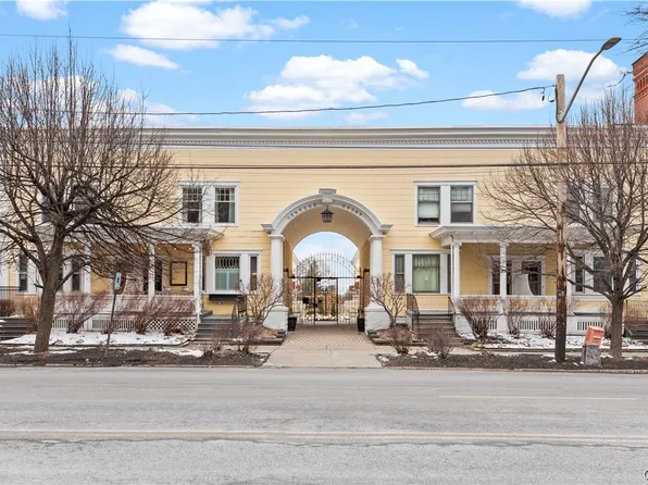 5 Genesee Ct, Utica, NY 13502