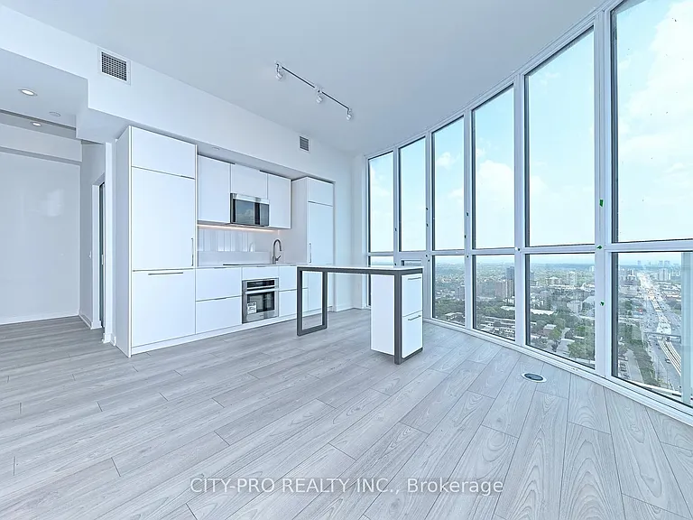 1 Fairview Rd E #3111 — Photo 9