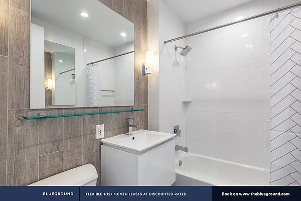 Rented by The Blueground | media 31